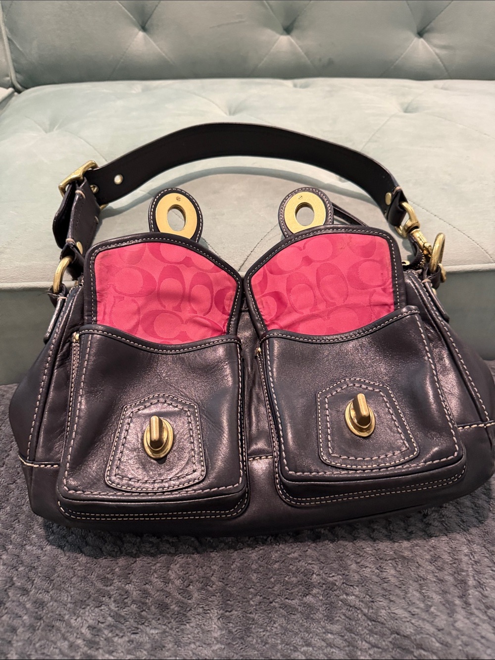 Coach Black Leather Shoulder Bag with Gold-Tone Turn-Lock Pockets - Picture 6 of 9